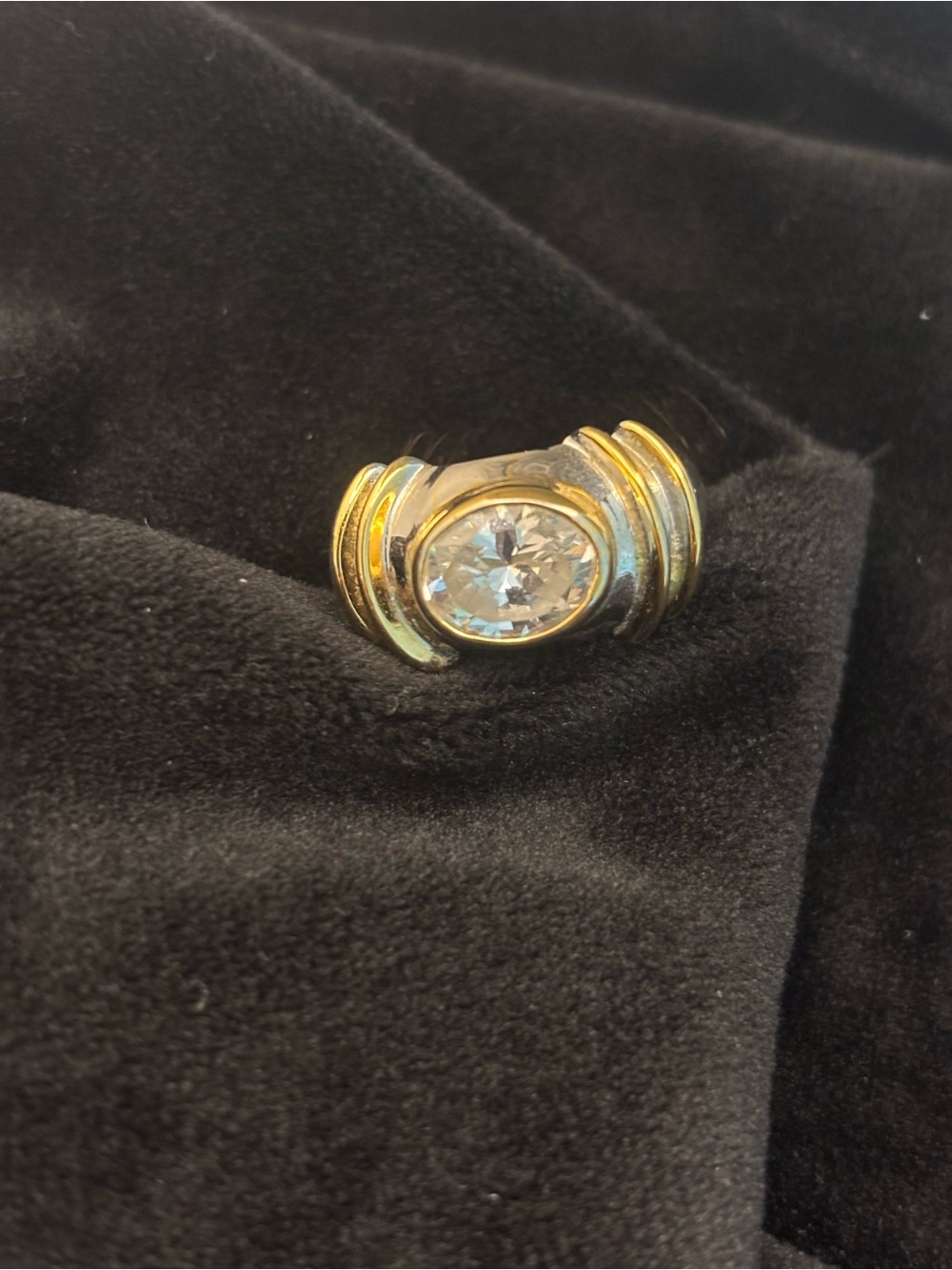 Two-Tone Silver Gold Cocktail Ring Bezel-Set Round Clear Crystal Size 7